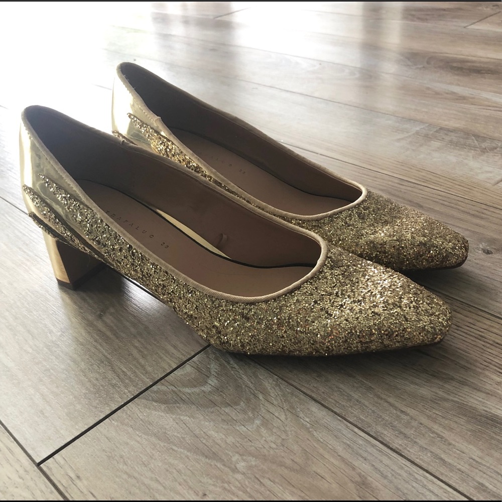 Zara gold heels - Size 39